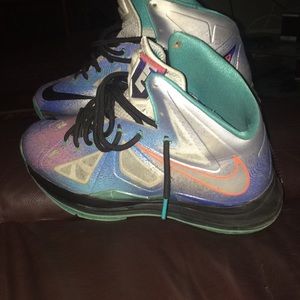 Lebron 10 pure platinums